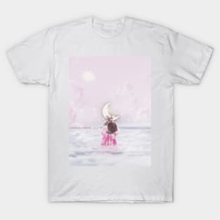 Sarai - Reach For The Moon T-Shirt